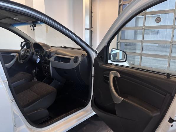 Renault Sandero I с пробегом 2013 года, цена 570 000 рублей, 120053 км, хэтчбек, Автокод Объявления