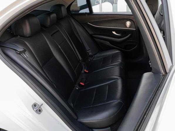 Mercedes-Benz E-Класс V (W213 S213 C238) с пробегом 2018 года, цена 1 850 000 рублей, 304391 км, седан, Автокод Объявления