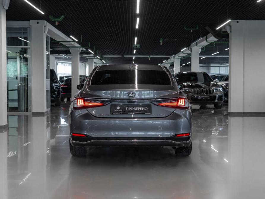 Lexus ES VII Москва  - изображение 6