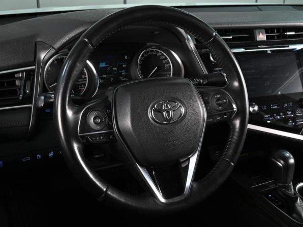 Toyota Camry VIII (XV70) с пробегом 2018 года, цена 3 100 000 рублей, 124415 км, седан, Автокод Объявления