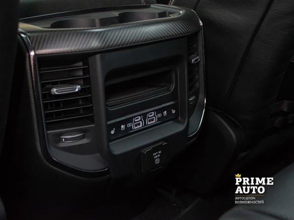 Ram 1500 V Рестайлинг с пробегом 2025 года, цена 13 699 000 рублей, 51 км, offers.body_type.unknown, Автокод Объявления