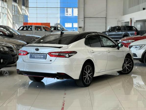 Toyota Camry VIII (XV70) Рестайлинг с пробегом 2021 года, цена 3 350 000 рублей, 61922 км, седан, Автокод Объявления
