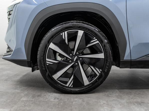 Geely Atlas II с пробегом 2023 года, цена 3 200 000 рублей, 20610 км, внедорожник, Автокод Объявления