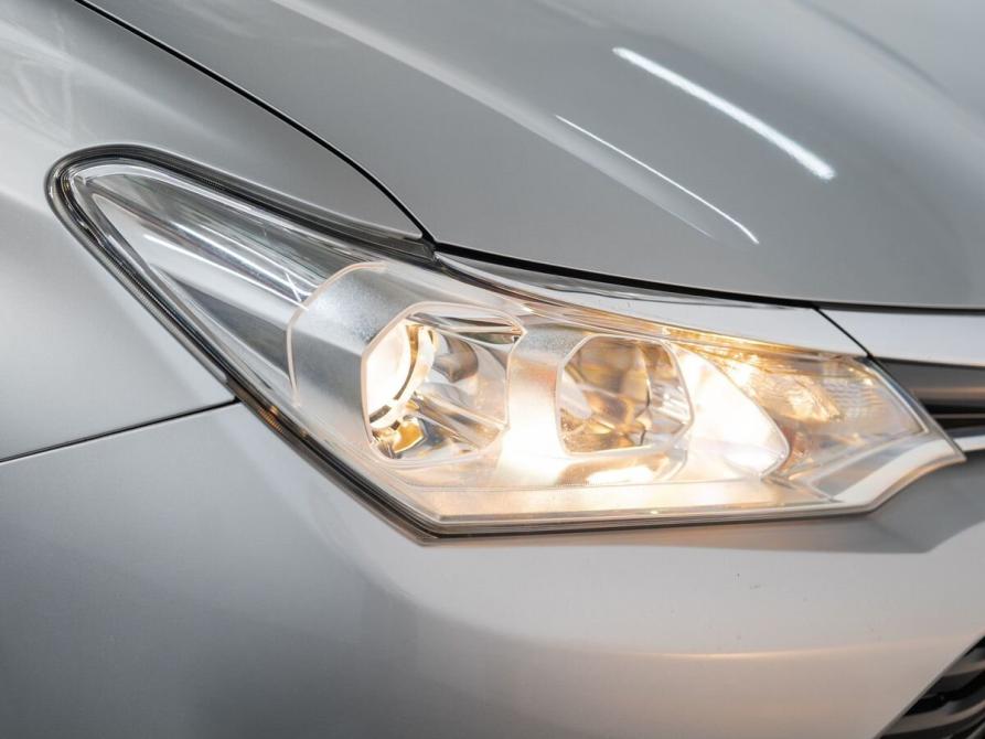 Toyota Corolla XI (E160 E170 E180) Рестайлинг 1 Иркутск  - изображение 20