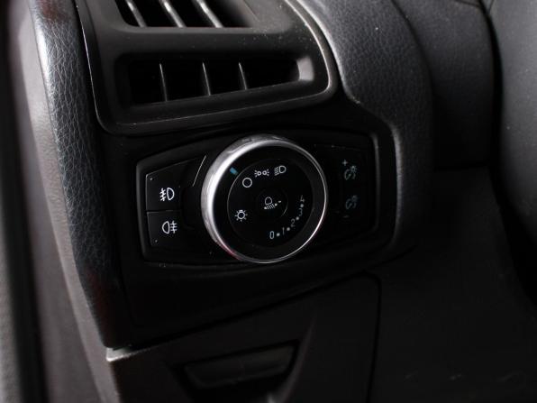 Ford Focus III с пробегом 2011 года, цена 680 000 рублей, 223125 км, хэтчбек, Автокод Объявления