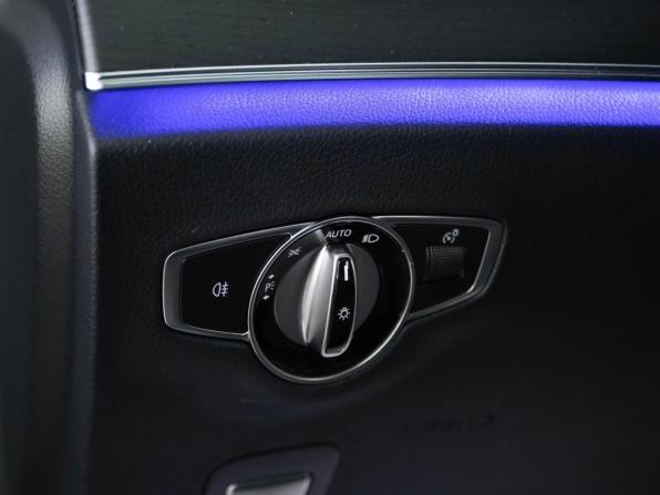 Mercedes-Benz E-Класс V (W213 S213 C238) Рестайлинг с пробегом 2021 года, цена 4 998 888 рублей, 92862 км, седан, Автокод Объявления