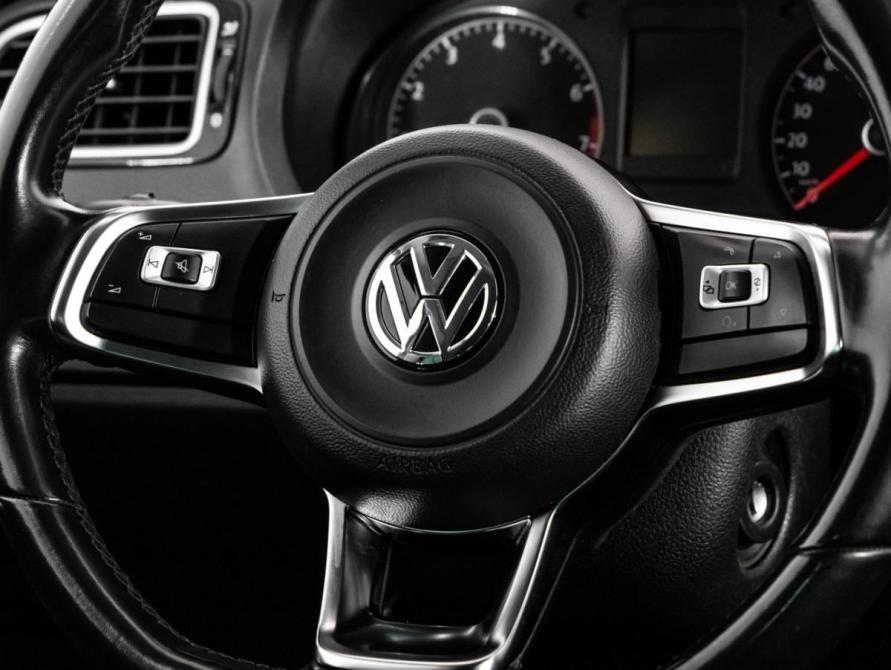 Volkswagen Polo V Рестайлинг Санкт-Петербург  - изображение 12
