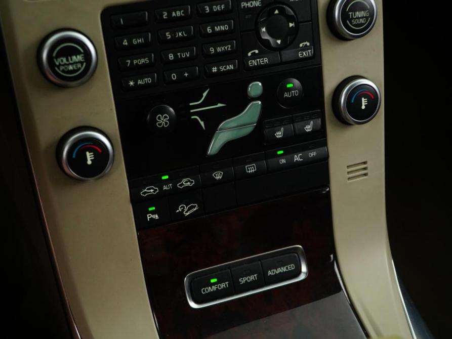 Volvo XC70 II Москва  - изображение 15