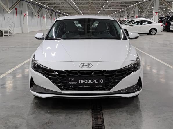 Hyundai Elantra VII (CN7) с пробегом 2022 года, цена 2 350 000 рублей, 41285 км, седан, Автокод Объявления
