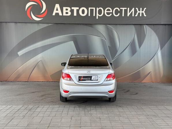Hyundai Solaris I с пробегом 2013 года, цена 793 000 рублей, 158813 км, седан, Автокод Объявления