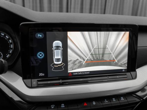 Skoda Octavia IV (A8) с пробегом 2021 года, цена 2 470 000 рублей, 59807 км, лифтбек, Автокод Объявления