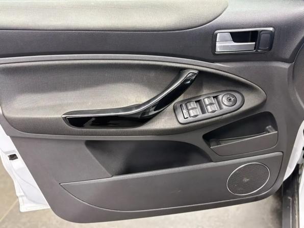Ford Kuga I с пробегом 2012 года, цена 919 000 рублей, 228044 км, внедорожник, Автокод Объявления
