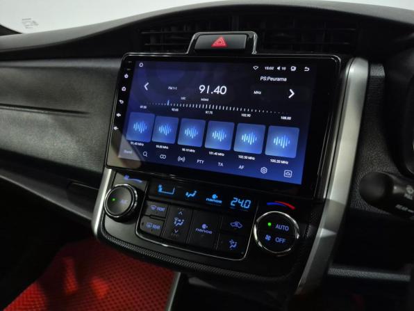 Toyota Corolla XI (E160 E170) Рестайлинг 2 с пробегом 2018 года, цена 1 330 000 рублей, 189912 км, универсал, Автокод Объявления