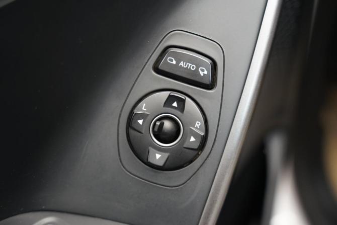 Hyundai Santa Fe III Рестайлинг с пробегом 2015 года, цена 2 538 000 рублей, 155000 км, внедорожник, Автокод Объявления