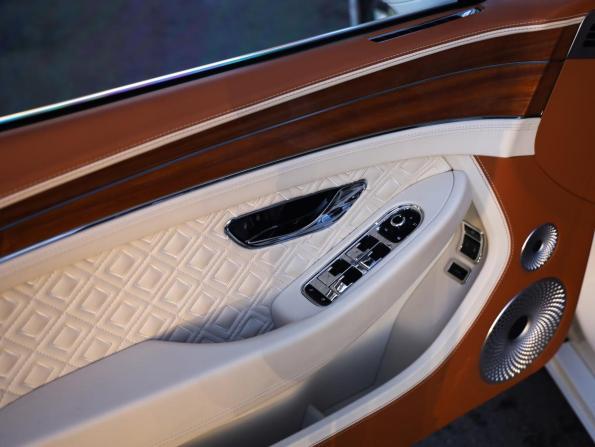 Bentley Continental GT III с пробегом 2018 года, цена 15 350 000 рублей, 57354 км, купе, Автокод Объявления
