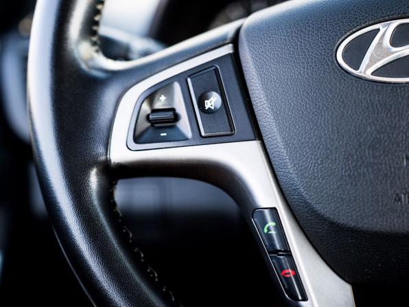 Hyundai Solaris I с пробегом 2014 года, цена 980 000 рублей, 175400 км, седан, Автокод Объявления