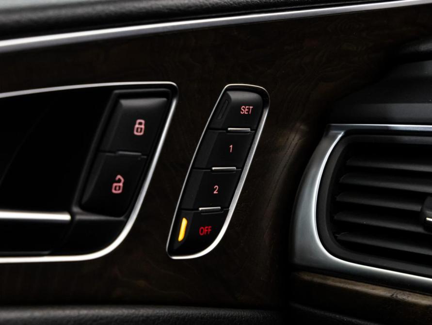 Audi A6 IV (C7) Санкт-Петербург  - изображение 16