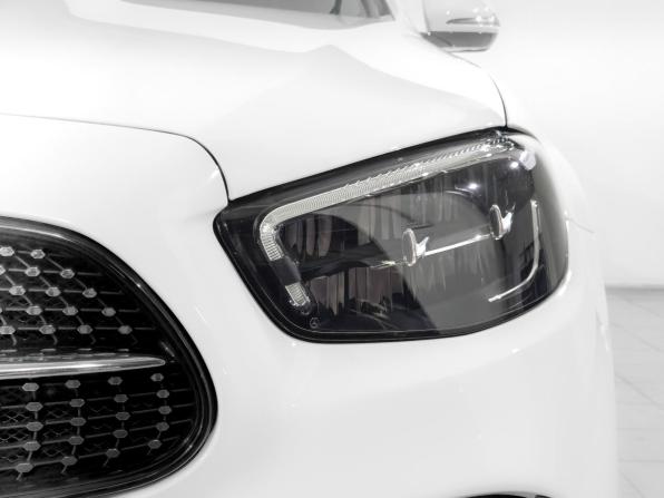 Mercedes-Benz E-Класс V (W213 S213 C238) Рестайлинг с пробегом 2022 года, цена 5 785 500 рублей, 38809 км, седан, Автокод Объявления