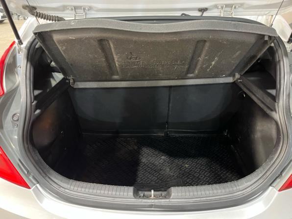 Hyundai Solaris I с пробегом 2011 года, цена 680 000 рублей, 131497 км, хэтчбек, Автокод Объявления