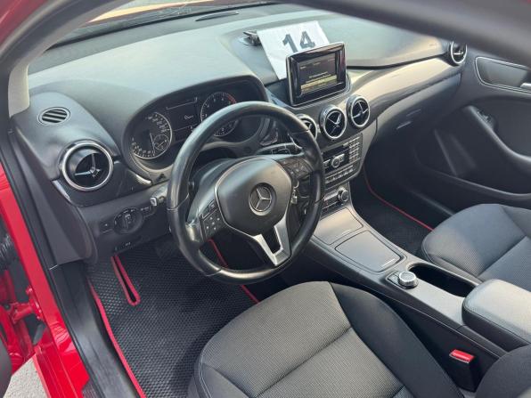 Mercedes-Benz B-Класс II (W246) с пробегом 2013 года, цена 1 049 000 рублей, 183000 км, хэтчбек, Автокод Объявления