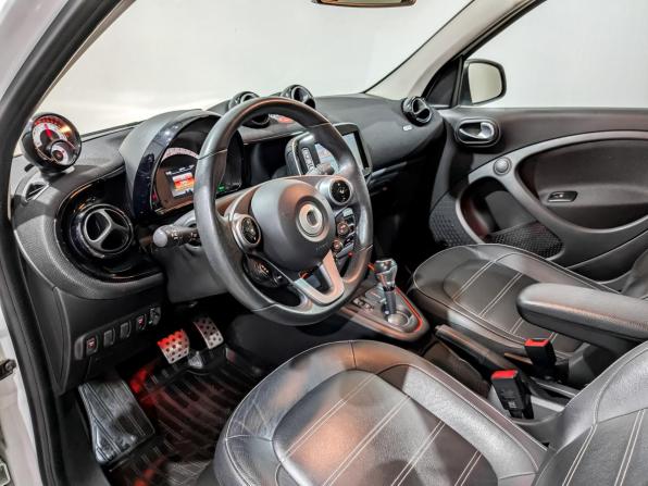 Smart Forfour II с пробегом 2020 года, цена 1 875 000 рублей, 26054 км, хэтчбек, Автокод Объявления