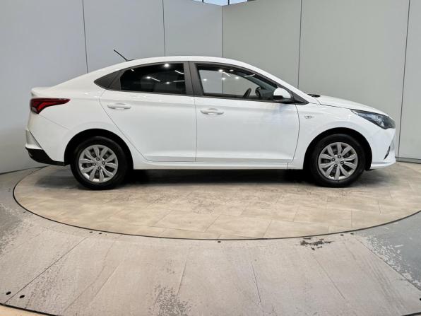 Hyundai Solaris II Рестайлинг с пробегом 2020 года, цена 1 570 000 рублей, 27697 км, седан, Автокод Объявления
