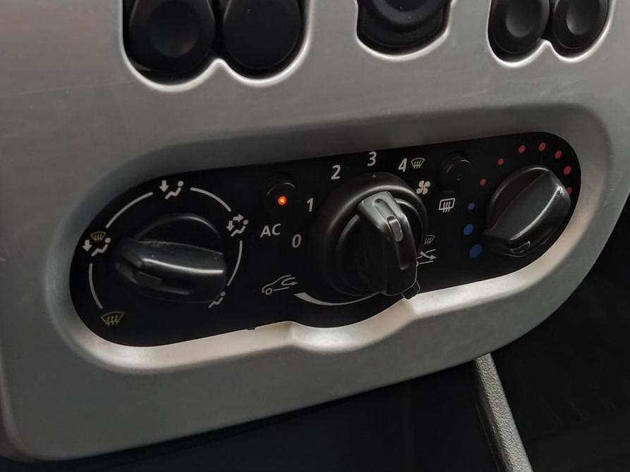 Renault Sandero I Екатеринбург  - изображение 10