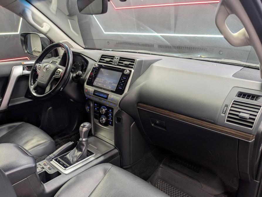 Toyota Land Cruiser Prado 150 Series Рестайлинг 2 Москва  - изображение 19