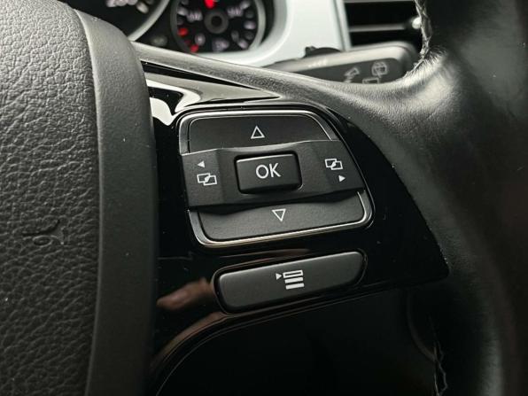 Volkswagen Touareg II Рестайлинг с пробегом 2016 года, цена 2 359 000 рублей, 192995 км, внедорожник, Автокод Объявления