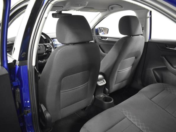 Skoda Rapid II с пробегом 2022 года, цена 2 037 900 рублей, 53525 км, лифтбек, Автокод Объявления