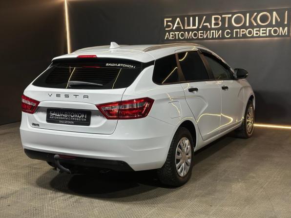 Lada (ВАЗ) Vesta I с пробегом 2019 года, цена 980 000 рублей, 131722 км, универсал, Автокод Объявления