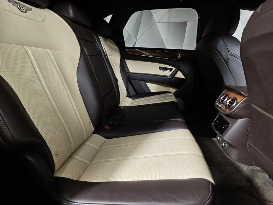 Bentley Bentayga I Москва  - изображение 16