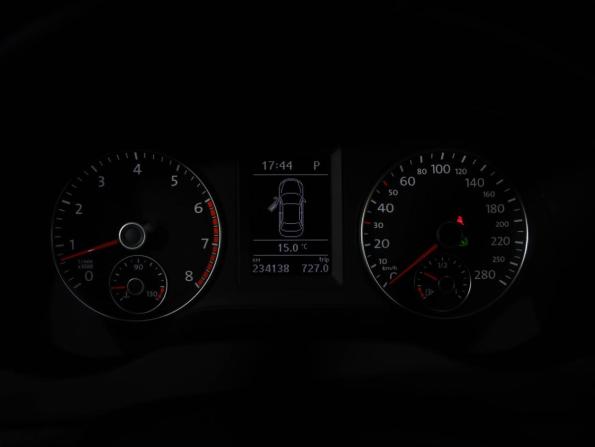 Volkswagen Jetta VI с пробегом 2013 года, цена 949 000 рублей, 234065 км, седан, Автокод Объявления