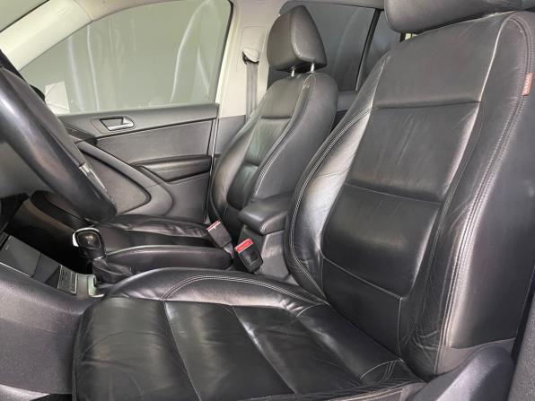 Volkswagen Tiguan I с пробегом 2010 года, цена 899 000 рублей, 182440 км, внедорожник, Автокод Объявления