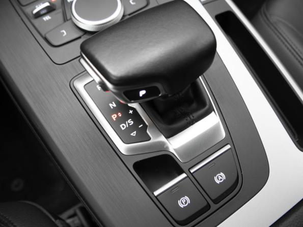 Audi Q5 II (FY) с пробегом 2019 года, цена 3 295 000 рублей, 85100 км, внедорожник, Автокод Объявления