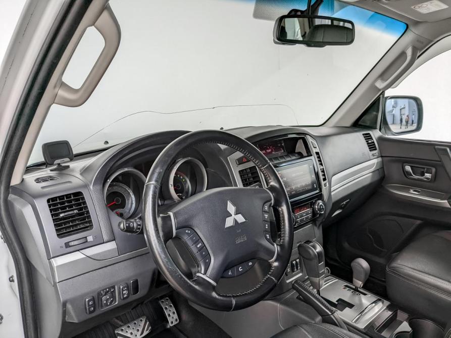 Mitsubishi Pajero IV Рестайлинг 2 Москва  - изображение 16