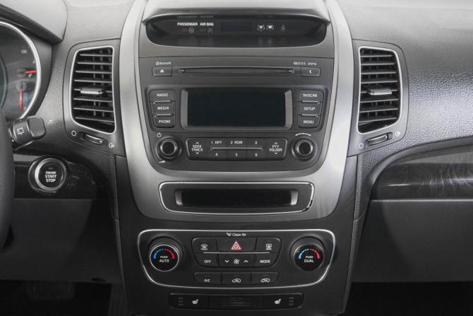 Kia Sorento II Рестайлинг с пробегом 2019 года, цена 2 199 000 рублей, 109000 км, внедорожник, Автокод Объявления