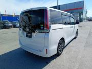 Toyota Esquire I Рестайлинг Тюмень  - изображение 27