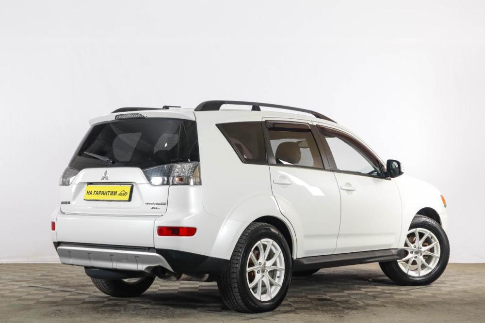 Mitsubishi Outlander II Рестайлинг Тюмень  - изображение 7