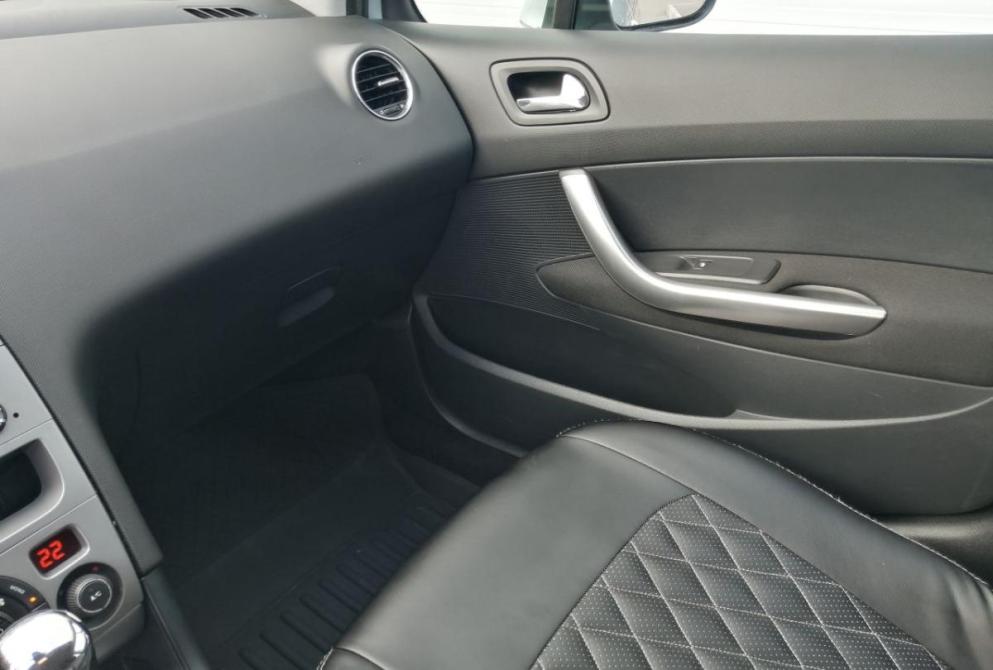 Peugeot 408 I Иваново  - изображение 17