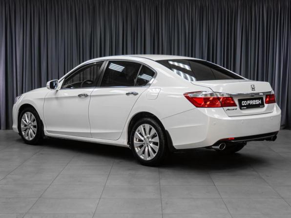 Honda Accord IX с пробегом 2013 года, цена 1 199 000 рублей, 360243 км, седан, Автокод Объявления