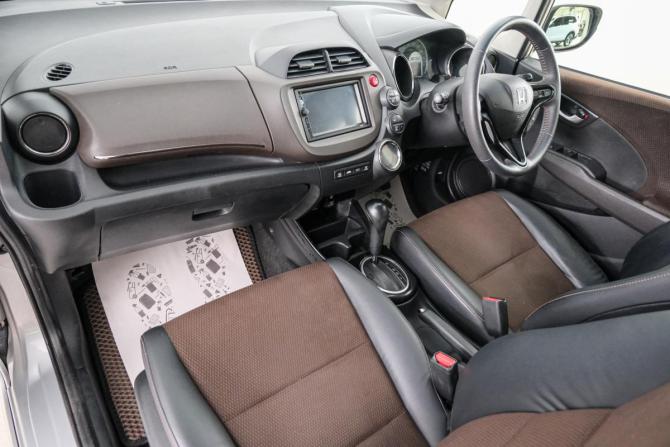 Honda Fit Shuttle I с пробегом 2012 года, цена 799 000 рублей, 235000 км, универсал, Автокод Объявления