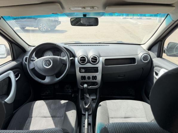 Renault Logan I Рестайлинг с пробегом 2014 года, цена 475 000 рублей, 167077 км, седан, Автокод Объявления