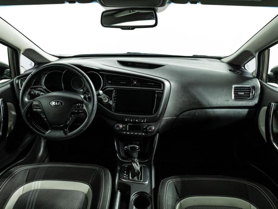 Kia Ceed II Рестайлинг Санкт-Петербург  - изображение 14