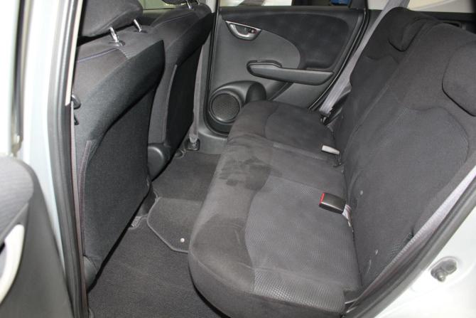 Honda Fit II с пробегом 2011 года, цена 849 000 рублей, 182000 км, хэтчбек, Автокод Объявления