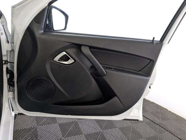 Lada (ВАЗ) Granta I Рестайлинг с пробегом 2023 года, цена 665 000 рублей, 30694 км, седан, Автокод Объявления