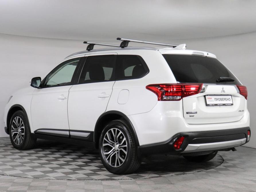 Mitsubishi Outlander III Рестайлинг 2 Химки  - изображение 8
