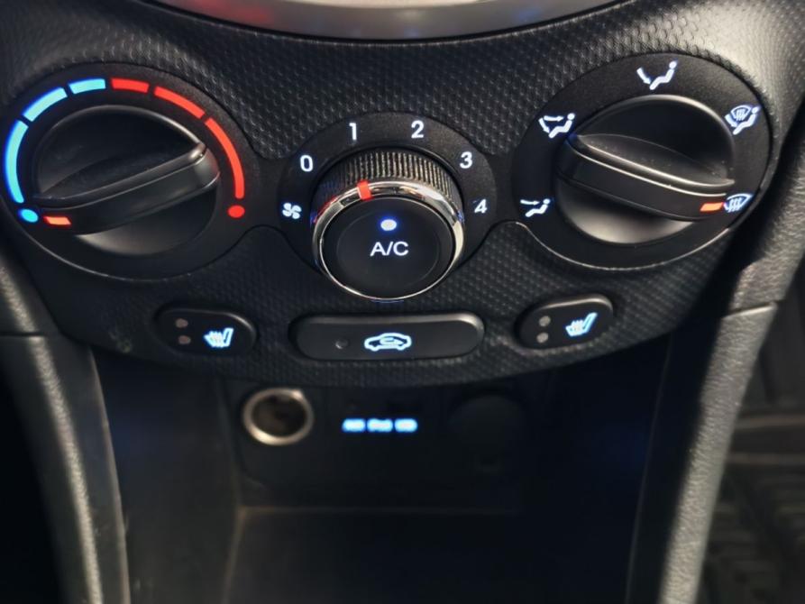 Hyundai Solaris I Курск  - изображение 13