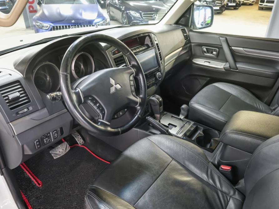 Mitsubishi Pajero IV Рестайлинг 2 Москва  - изображение 17