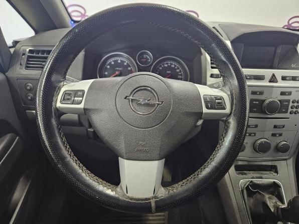 Opel Zafira B Рестайлинг с пробегом 2012 года, цена 634 000 рублей, 300927 км, минивэн, Автокод Объявления